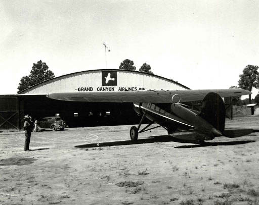 Lockheed Vega NR965Y, Ca. 1935 (?) (Source: AHS) 